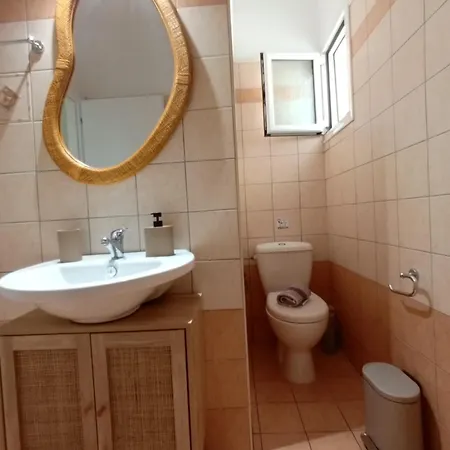 Niki B * Lefkada City